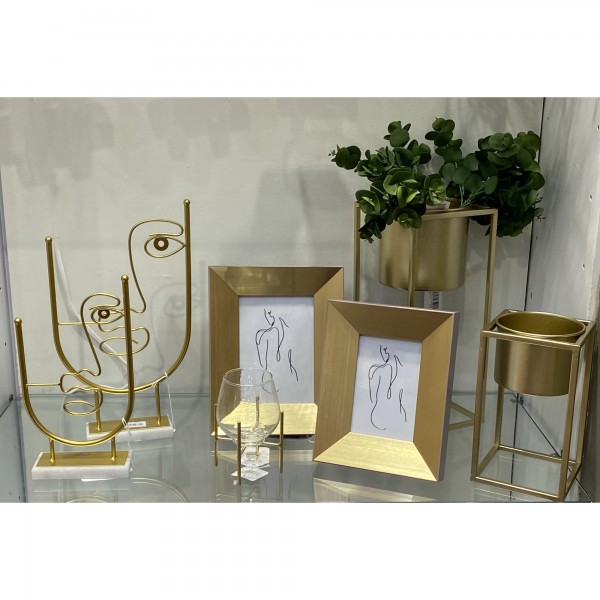 Portaretrato Dourado II